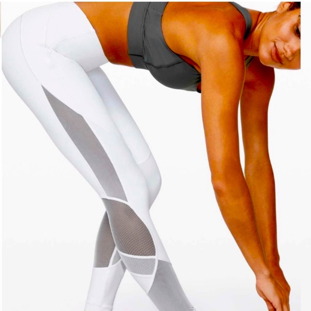 NWT Lululemon Clear the Court White Crop 21” Leggings